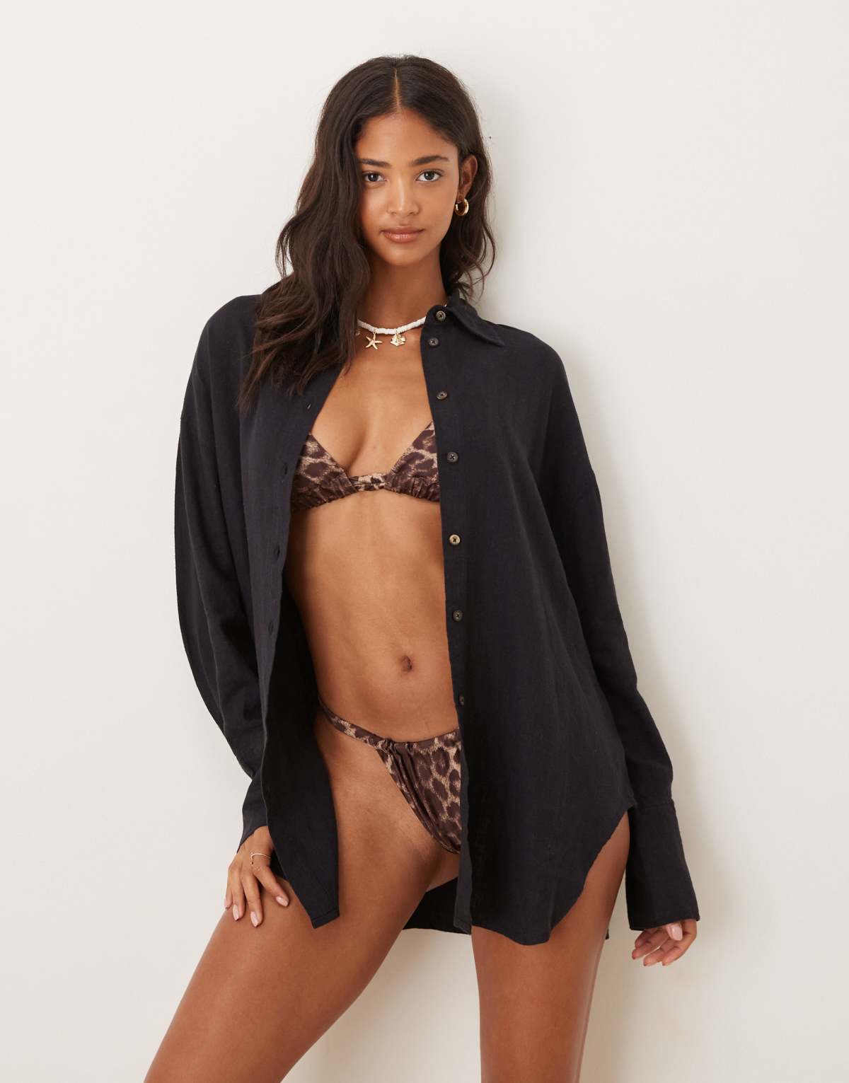 Tala Essential linen shirt in black