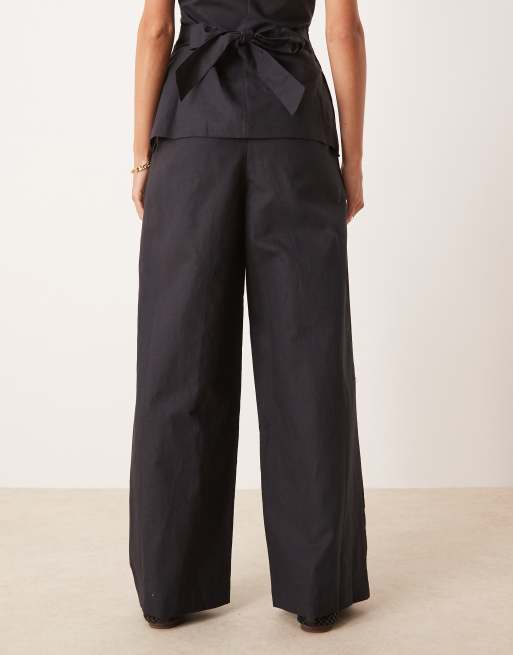 TALA heavyweight linen tailored wide leg trousers in black - BLACK, 3 of 5