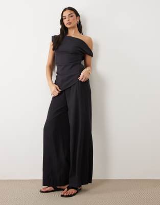Linen 3