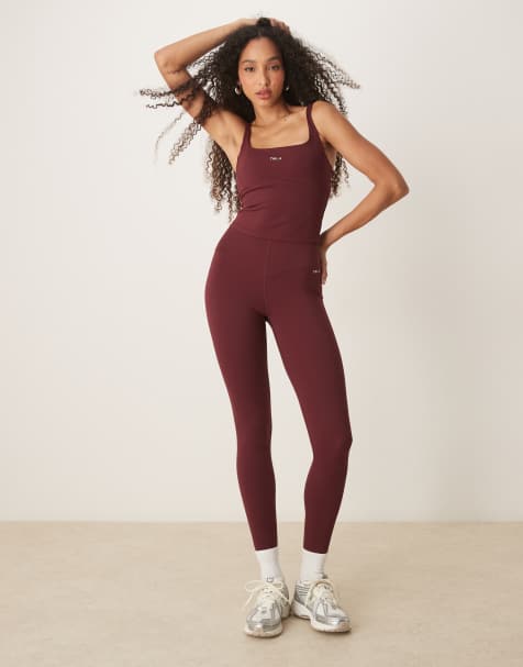 Tala - Skinluxe - Completo rosso - view 1