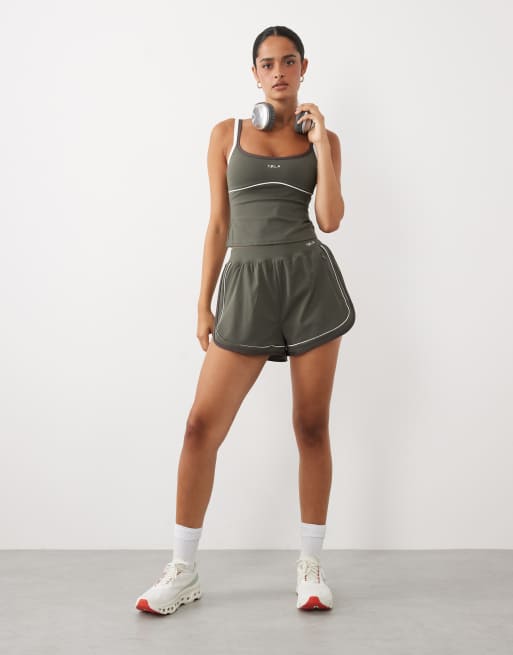 TALA Contrast retro run set in olive, 3 of 3