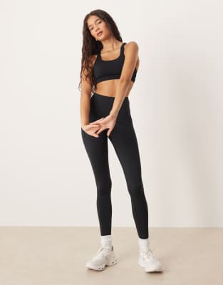 Tala Skinluxe Crossback Sports Bra In Black