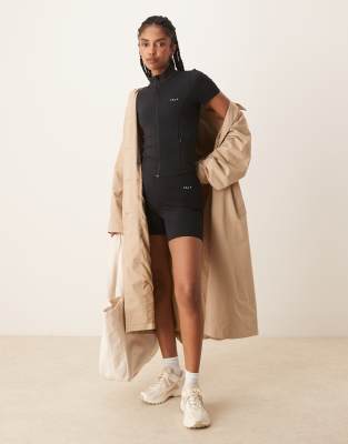 SkinLuxe v-waist high rise shorts in black