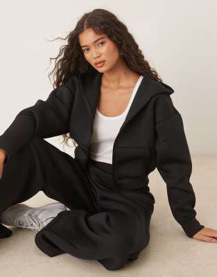 Spacer - Kapuzenjacke in Schwarz mit Reißverschluss Schwarz 40-42