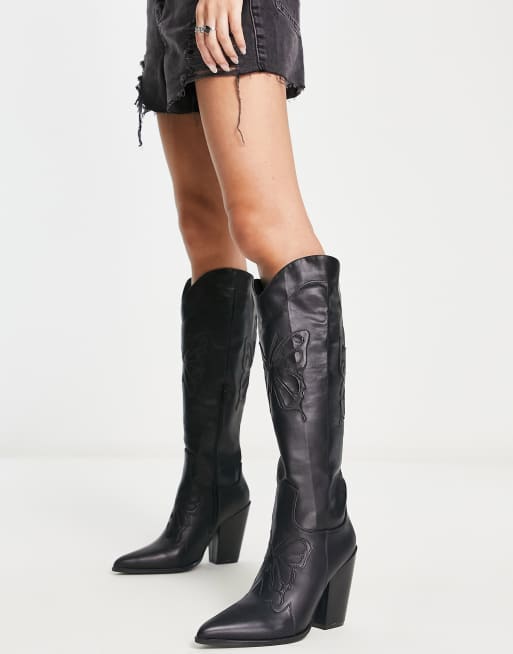 Tammy Girl – Kniehohe Westernstiefel in Schwarz mit Schmetterling- und Herzdetail 