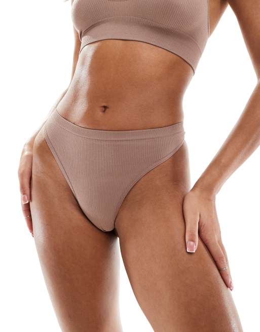 Tanga color moca de canalé sin costuras de ASOS DESIGN