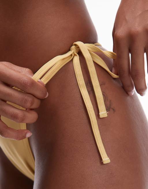 Tanga de bikini amarillo con volante Miami de Topshop, 3 de 4