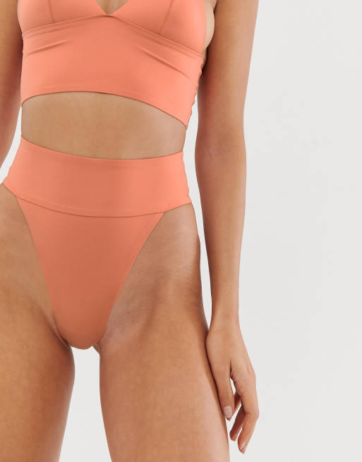 Tanga best sale pernera alta