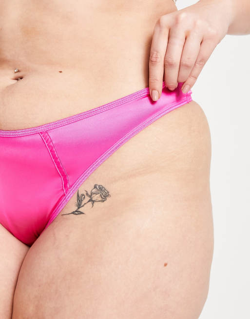 Tanga rosa intenso de satén Deyanna de ASOS DESIGN Curve, 4 de 4