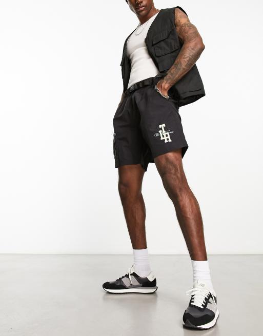 Tealer - Short met monogram in zwart