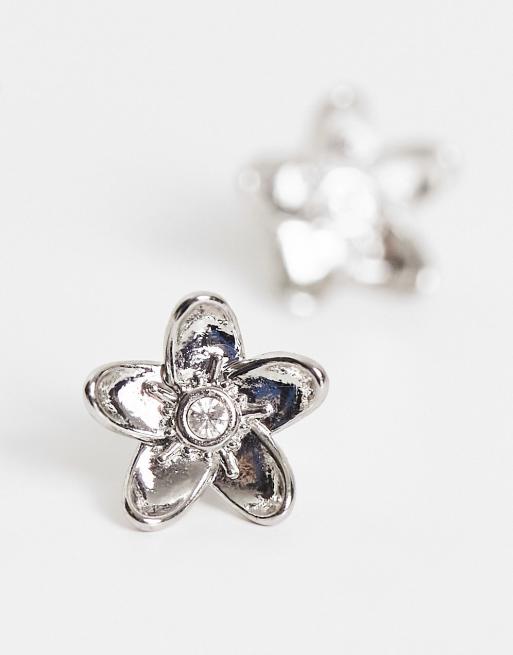 Ted Baker beaauu blossom stud earring in silver | ASOS