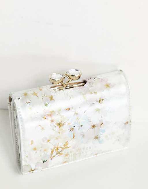 Ted Baker Jiesey patterned purse in cream floral
