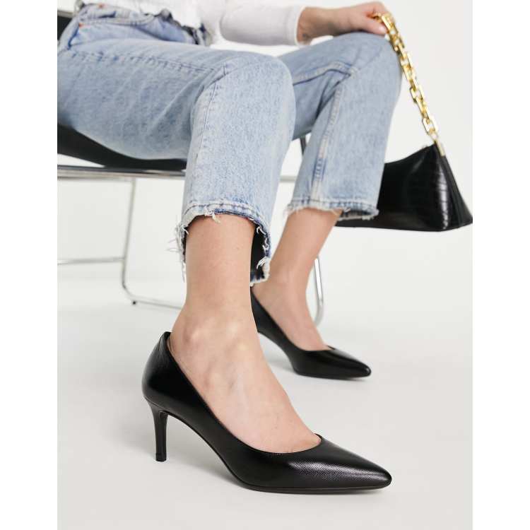 Ted Baker Maryen 7cm heel court shoe in black