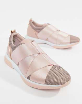 ted baker light pink shoes