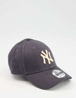 фото Темно-серая бейсболка с логотипом команды "ny yankees" new era 9forty-темно-синий