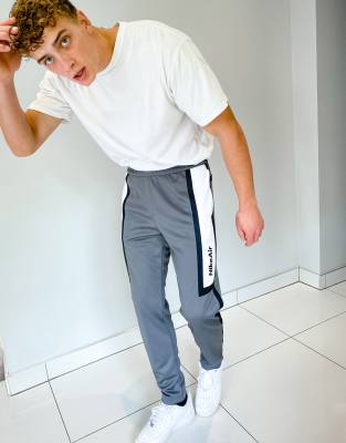 Черные джоггеры Nike Hybrid