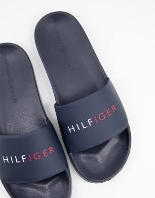 фото Темно-синие шлепанцы с рельефным логотипом tommy hilfiger-черный цвет