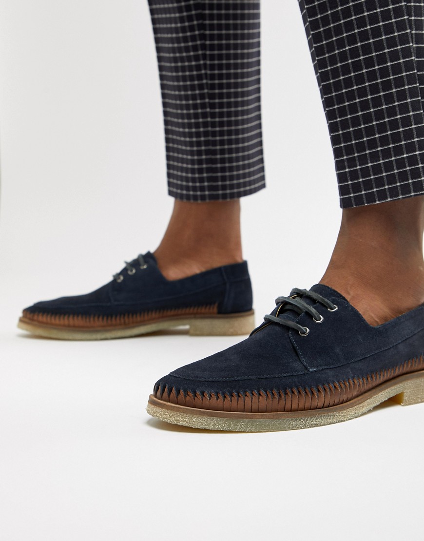 фото Темно-синие замшевые туфли на шнуровке с кожаной отделкой asos design-темно-синий