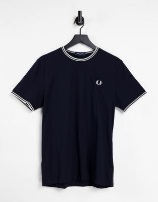 фото Темно-синяя футболка с контрастной отделкой fred perry-темно-синий