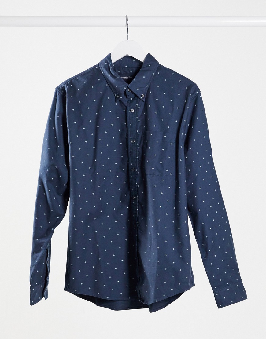 фото Темно-синяя узкая оксфордская рубашка abercrombie & fitch-темно-синий