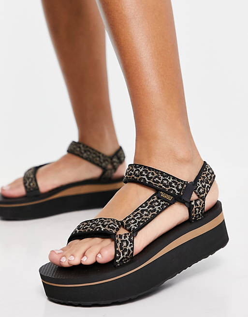 Delegation Flashy repetition Teva flatform Universal chunky sandals in micro leopard and black | ASOS