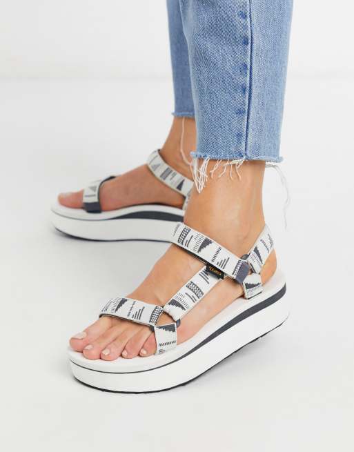 Teva bright white hot sale flatform universal sandals