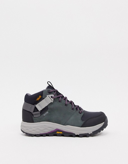 Teva hiker boots in charcoal