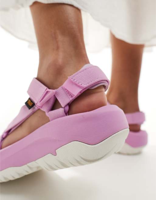 Teva Hurricane ampsole sandals in pink, 2 of 4