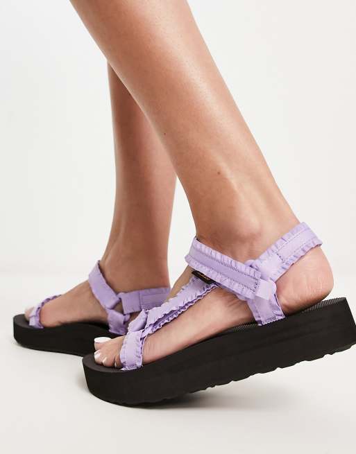 Chunky tevas best sale