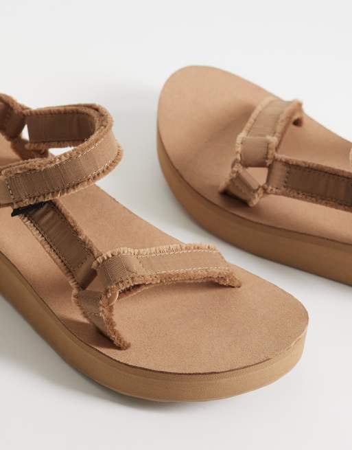 Teva Midform Universal Canvas sandals in tan, 3 of 4