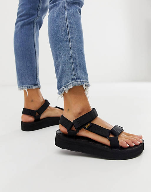 Teva midform universal chunky sandals in black | ASOS
