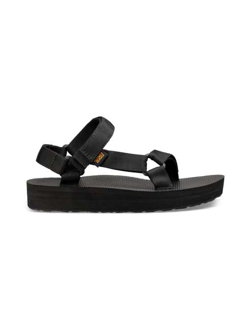 Teva Midform Universal chunky sandals in black | ASOS