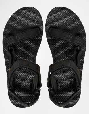 teva black original universal flat sandals