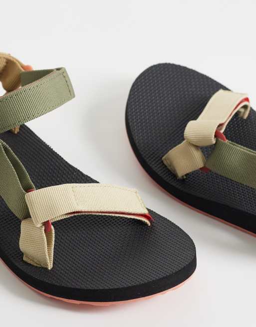 Teva Original Universal sandals in burnt olive, 3 of 4