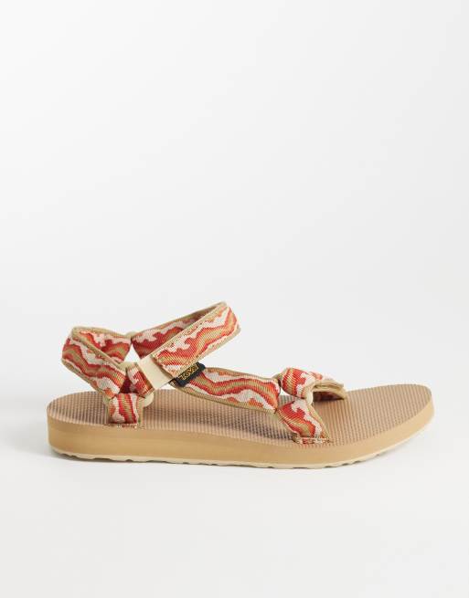Teva Original Universal sandals in tan, 3 of 4
