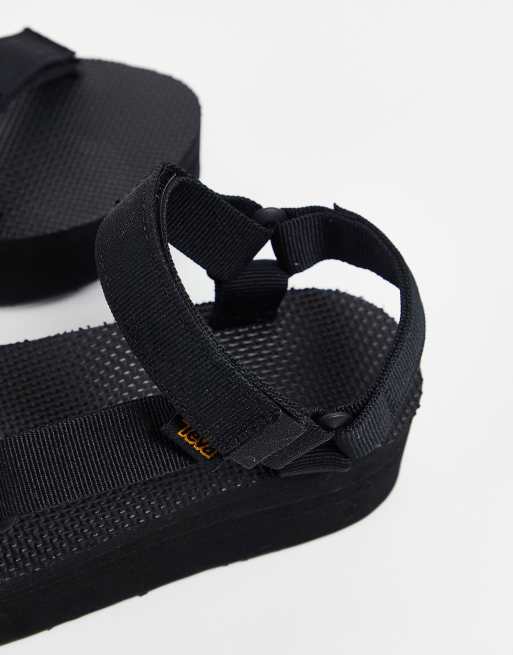 Teva – Universal – Svarta flatform-sandaler, 4 av 4