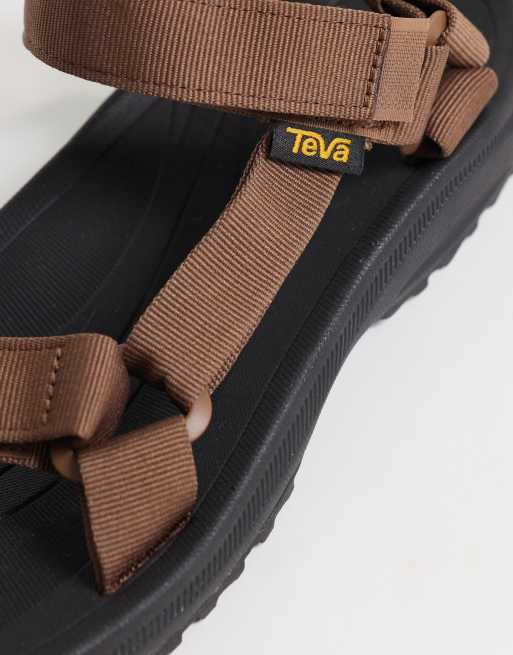 Teva Winsted sandals in brown, 3 of 4