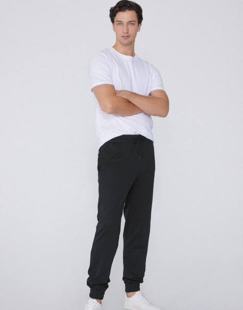 Tezenis Fleece trousers with pockets in black - view 1