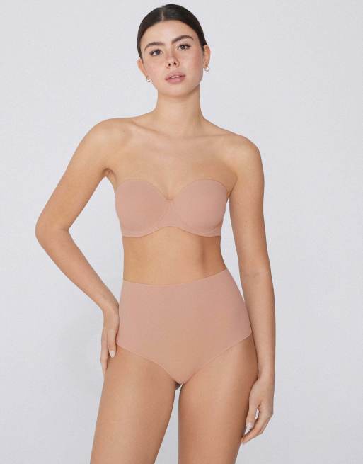 Tezenis Full coverage padded bandeau bra in beige, 4 of 5