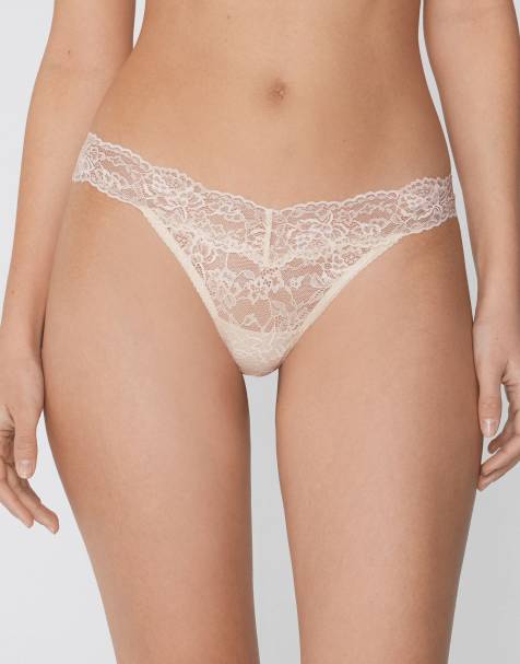 Tezenis High-cut lace g-string in ivory - view 1