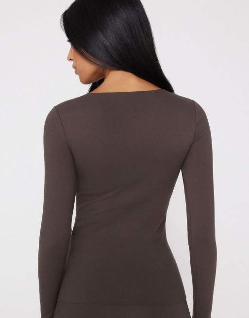 Tezenis Invisible therm top with cups in chocolate, 2 of 5