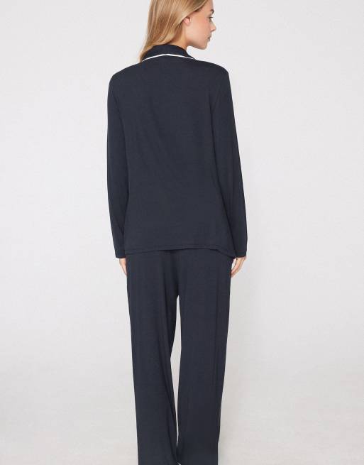 Tezenis Long open viscose pyjamas in black/milk, 2 of 4