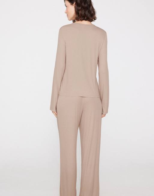 Tezenis Long ribbed viscose pyjamas in cappuccino, 2 of 4