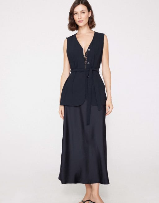 Tezenis Long satin bell skirt in black, 4 of 5