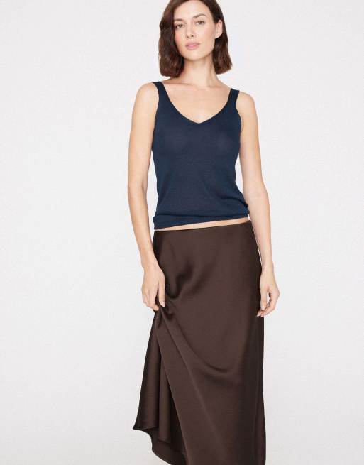 Tezenis Long satin bell skirt in chocolate, 4 of 5
