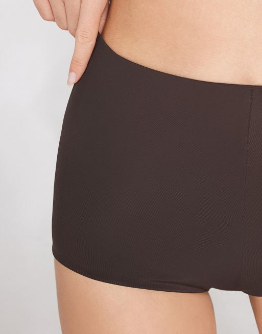 Tezenis Microfibre hot pants in dark chocolate brown, 3 of 5