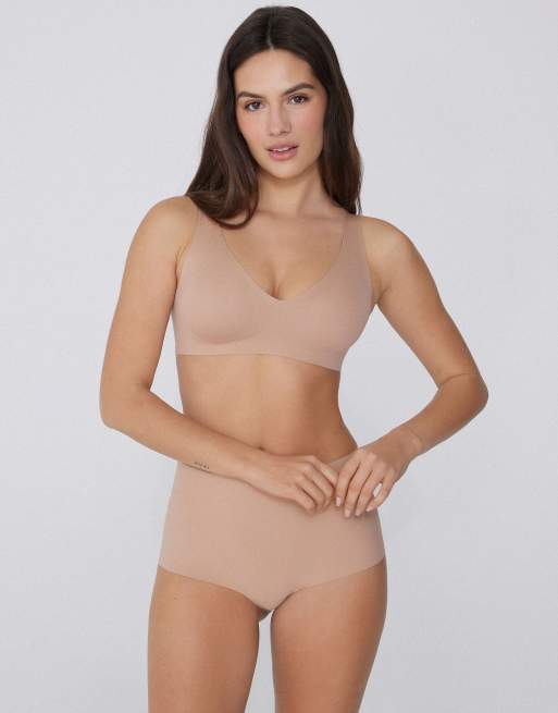 Tezenis Natural lifting laser cut triangle bra in beige, 4 of 5