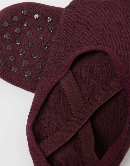 Tezenis Non-slip pilates slipper socks in precious ruby, 2 of 2