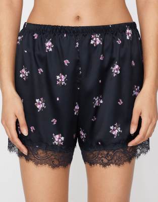 Tezenis Printed satin and lace shorts in black with pink bouquets