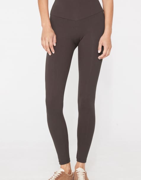 Tezenis Shaping leggings in chocolate - view 1